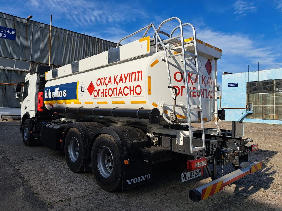 PHOTO-2025-11-25-19-00-41(2)