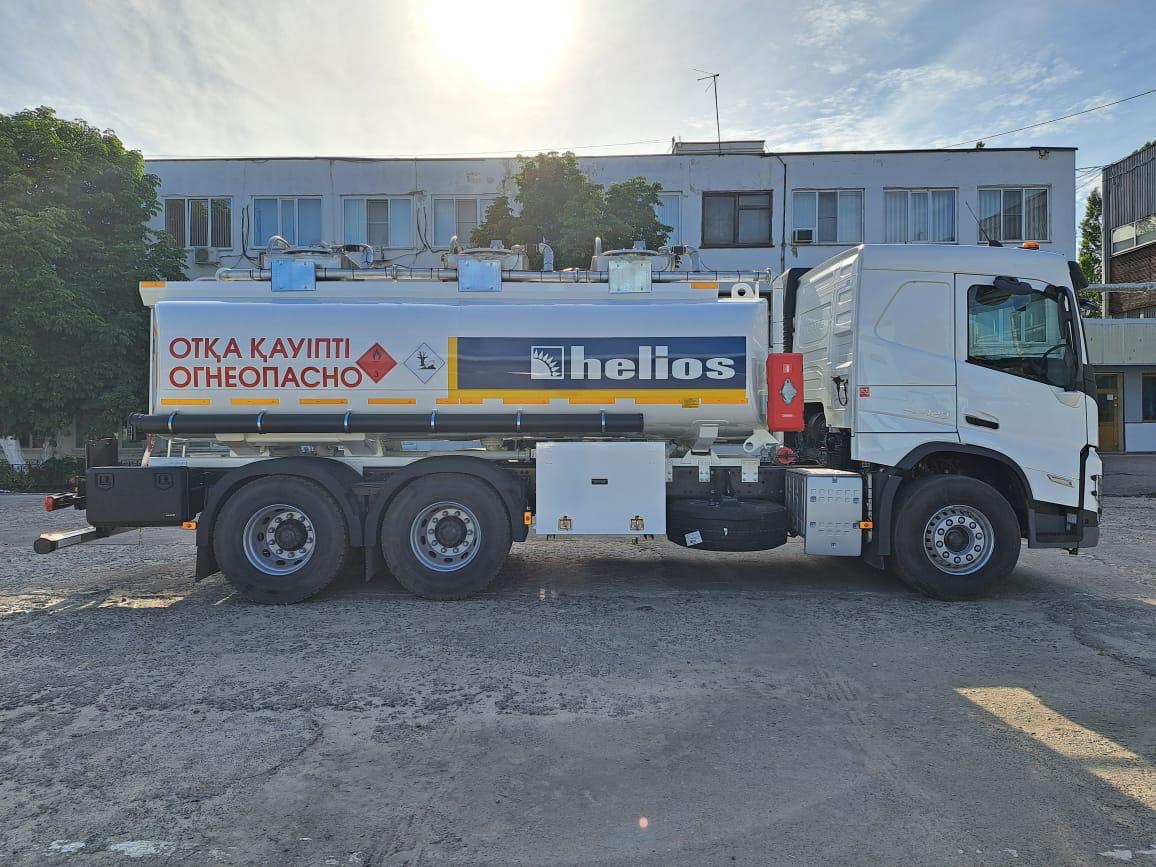 PHOTO-2025-11-25-19-00-41(5)